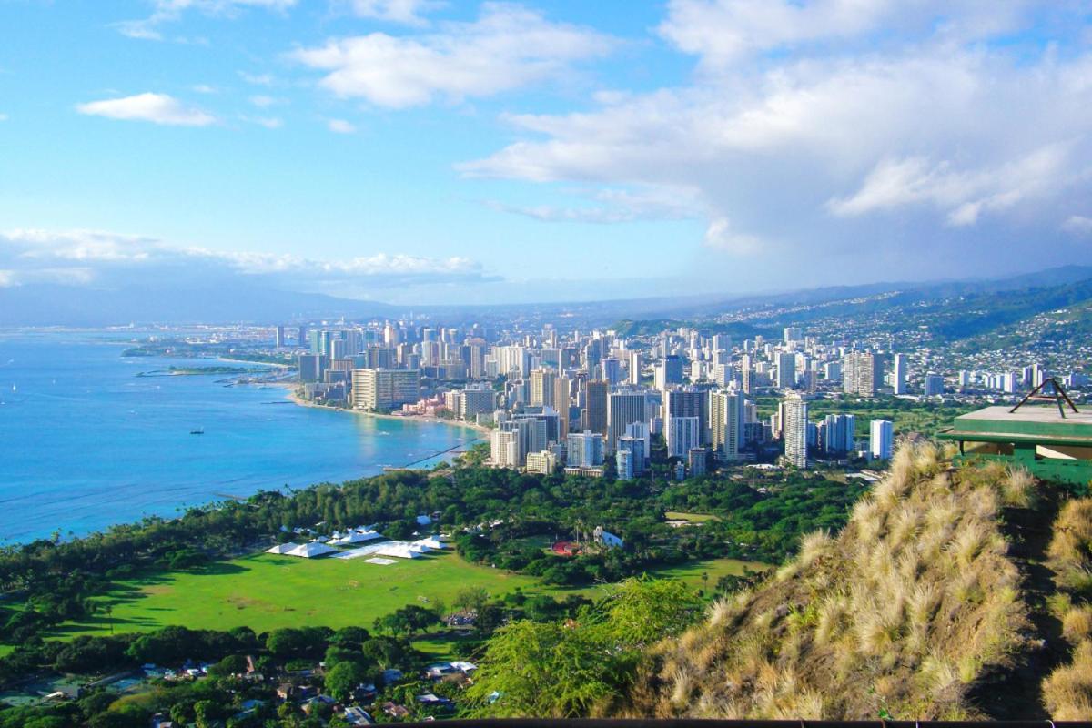 Renovated With City View At Aqua Palms Waikiki Honolulu Kültér fotó